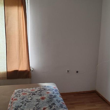 Saray Downtown Apartment Private Parking Free Wifi Sarajevo Eksteriør billede